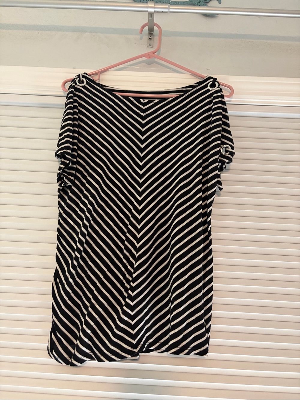 Cable & Gauge Black and White Striped Short Sleeve Tee